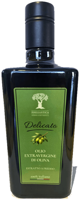 Flasche Delicato: dunkles Glas mit grünem Etikett und schwarzem Verschluss